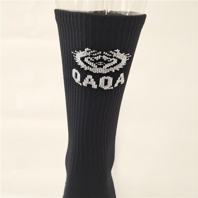 Calcetines de encargo del deporte de la venta de la base de la bola del negro del baloncesto del algodón cómodo caliente de los calcetines